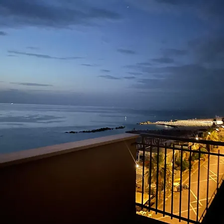 Il Balcone Sul Mare アパート